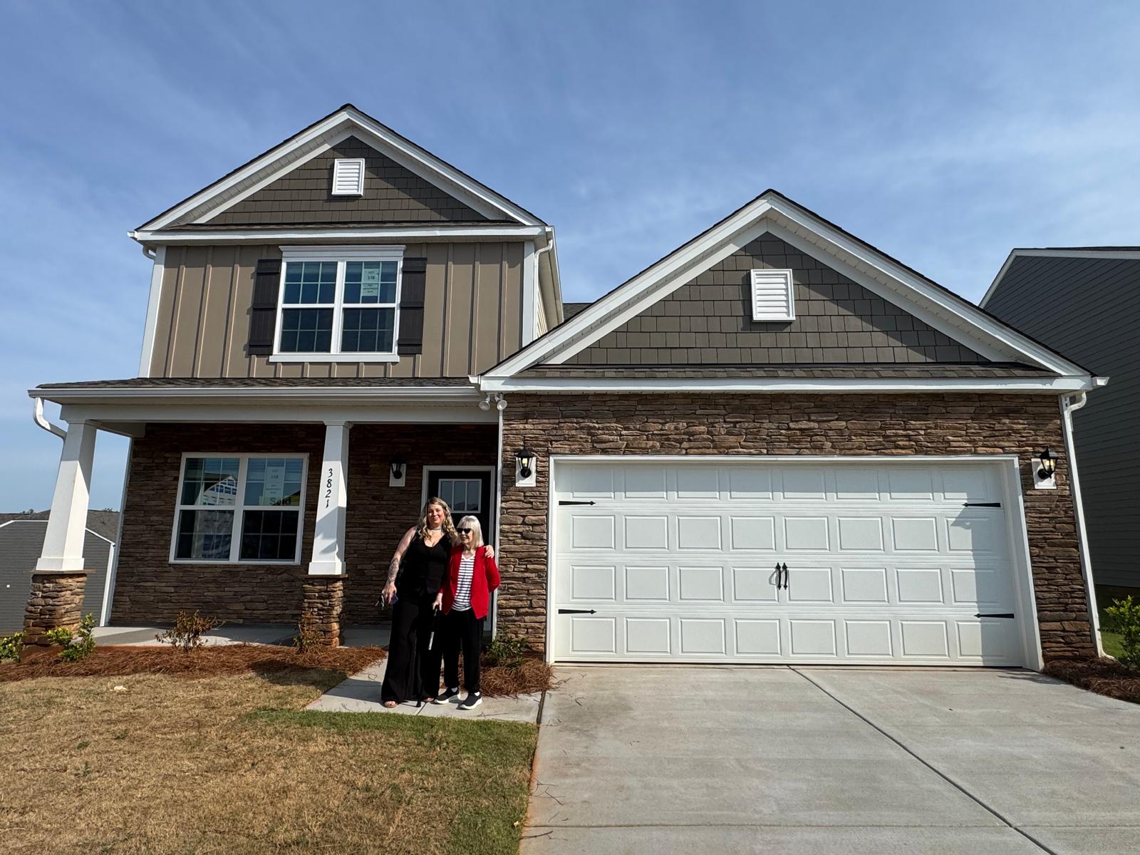 Jeannie Alvear sold craftsman home NC